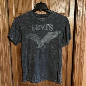 Levi’s Distressed Black T-Shirt - Small